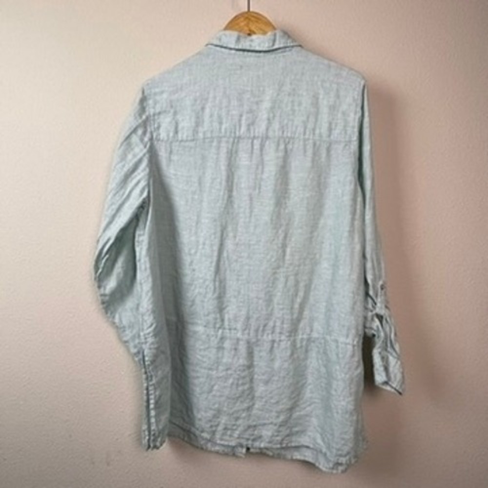 Tahari Essentials Linen Button Down Shirt Womens XL Blue Long Roll Tab Sleeve - Picture 5 of 6
